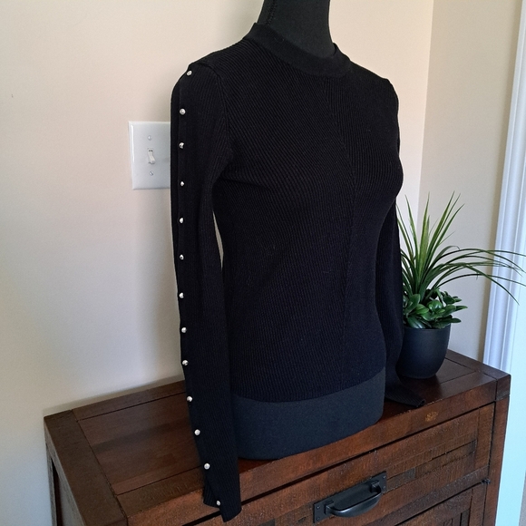 Zara Ribbed Knit Sweater Size Medium Black Crewneck Studded Chevron Pattern - Picture 12 of 12